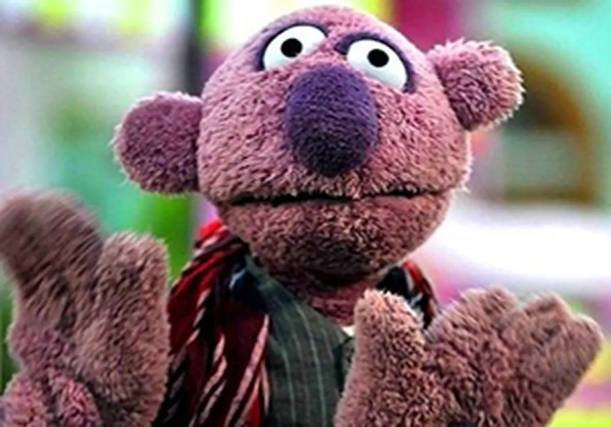 کنایه سنگین جناب خان در خندوانه؛ برنامه را تقدیم می‌کنیم به پشه‌ها