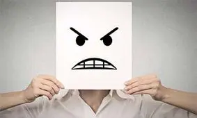 خلاقانه ترین و عجیبترین روشها برای شکایت