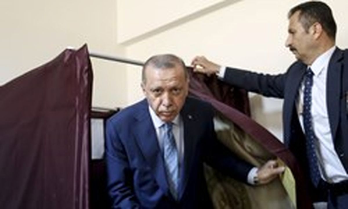 اردوغان اعلام کرد در انتخابات ترکیه به پیروزی دست یافته است