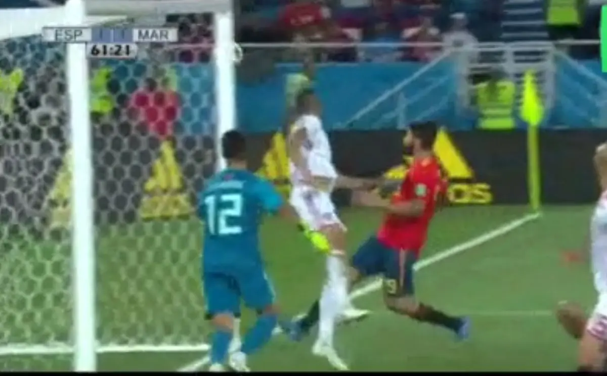 موقعیت خطرناک اسپانیا روی دروازه مراکش دقیقه 61