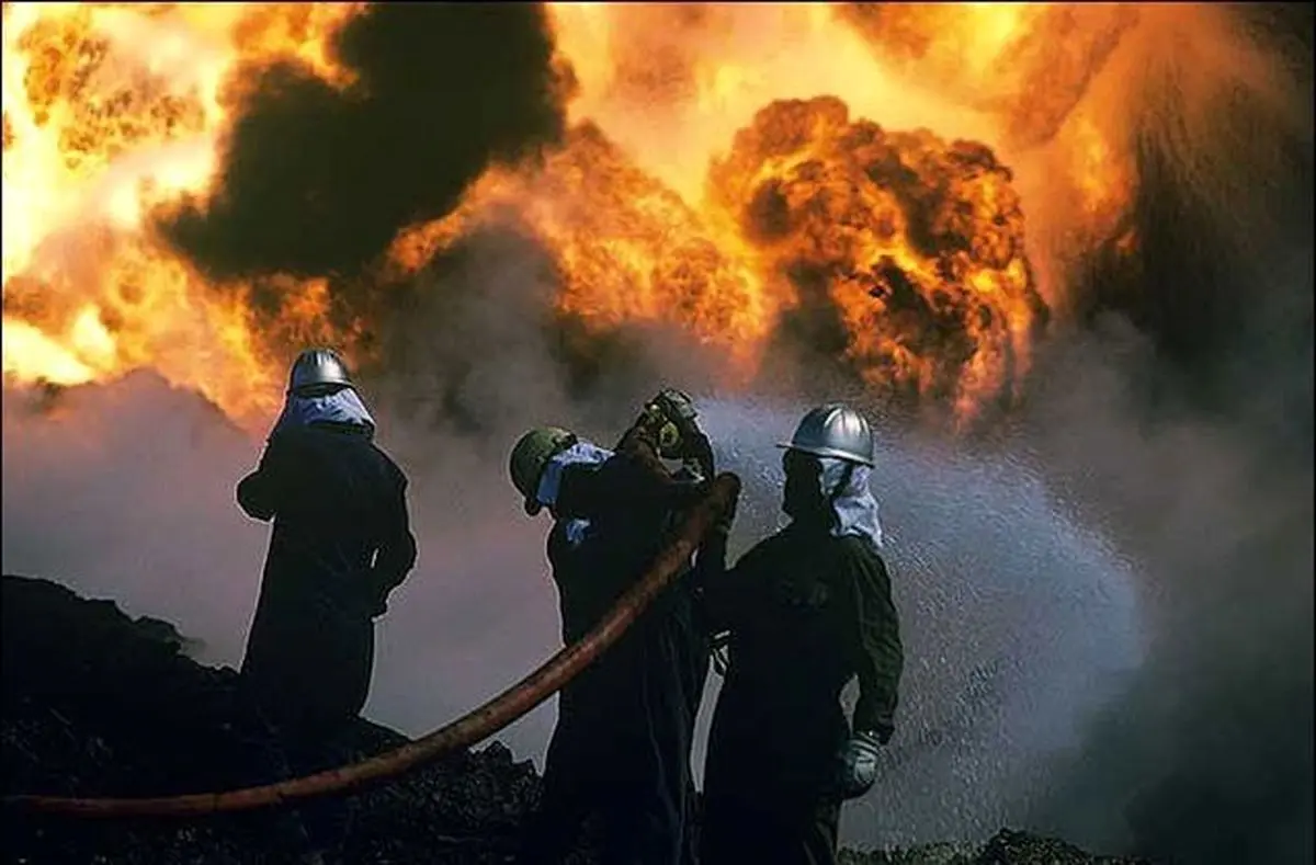 آتش‌سوزی یک گندم‌زار بزرگ در حاشیه تهران