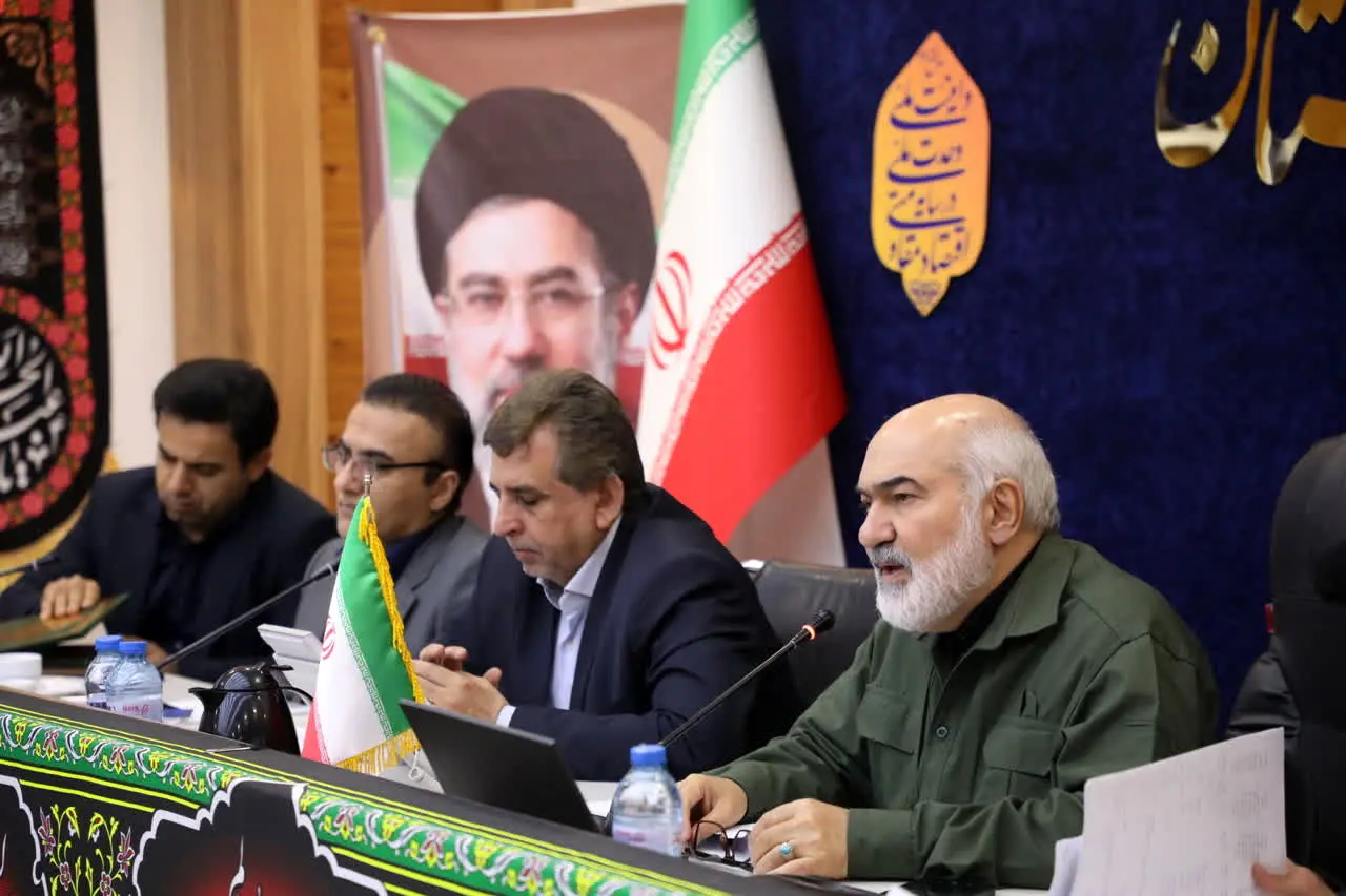 استاندار خوزستان: بانک‌ها بیش از پیش در عرصه توسعه ورود کنند/ تأکید بر تقویت بخش خصوصی برای جبران اشباع دستگاه‌های دولتی