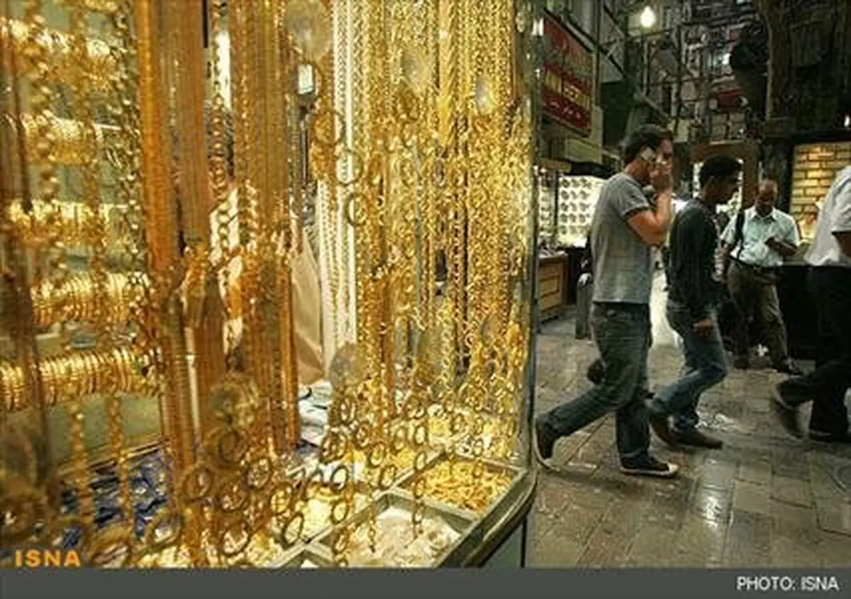 طلافروشی‌های بازار باز شدند/ دستگیرشدگان ربطی به اصناف نداشتند