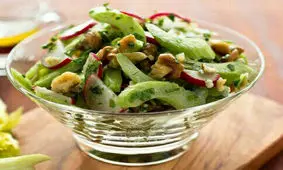 طرز تهیه سالاد کرفس