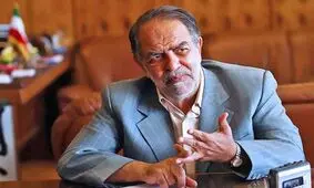 برخی وزرا به جای مراقبت از انقلاب از خودشان مواظبت می‌کنند/ دولت داوطلبانه نسبت به اصلاح کابینه عمل کند