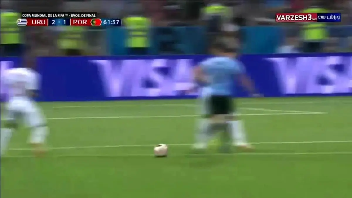 گل دوم اروگوئه به پرتغال دبل کاوانی