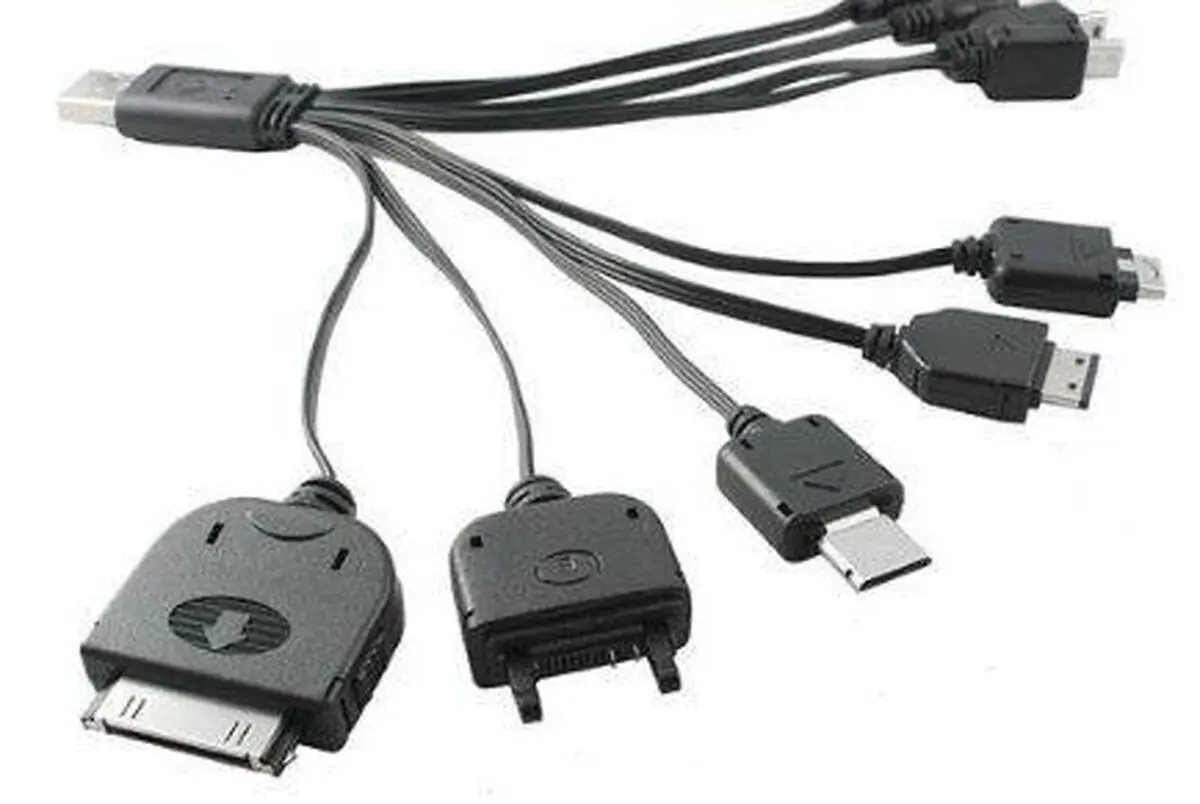وقتی میخوام شارژر رو از داداشم بگیرم