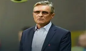 ناوالکا از سرمربیگری تیم ملی لهستان برکنار شد