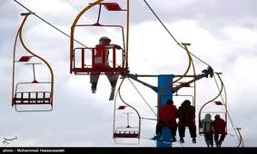 توضیحات بهره‌بردار پیست دیزین درباره معلق ماندن مردم بین زمین و هوا؛ هیچ‌کس مصدوم نشد