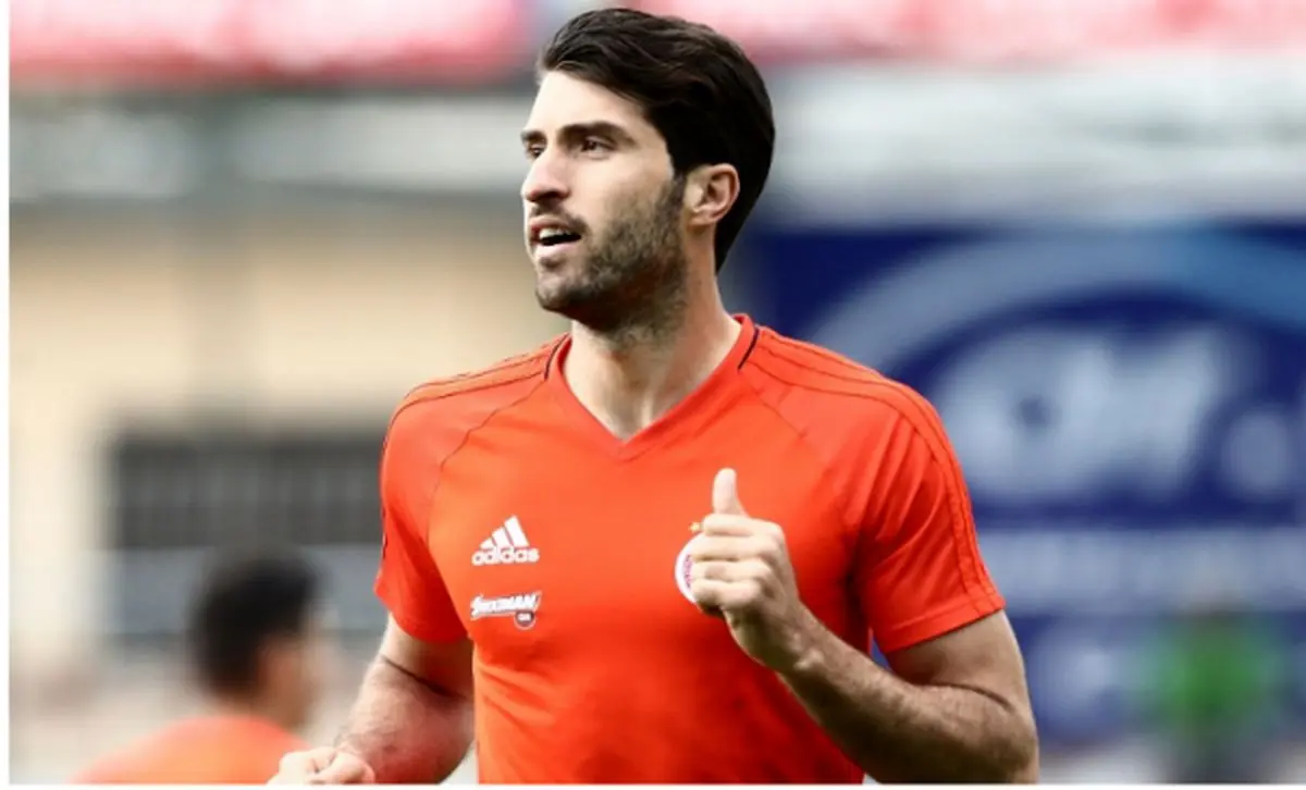 جدال دو غول فوتبال ترکیه برای جذب انصاری فرد