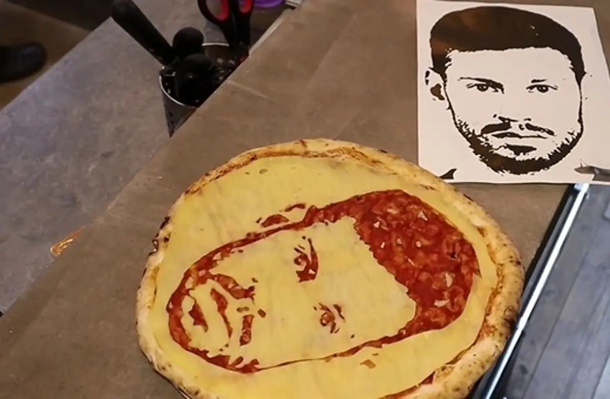 فیلم/ چهره بازیکنان جام جهانی روی پیتزا!