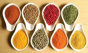 آشنایی با ادویه های پرکاربرد آشپزی