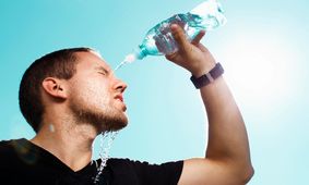 پیشگیری از کم آبی بدن با مصرف این خوراکی ها