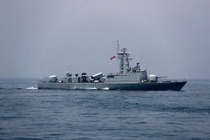 برگزاری مانور دریایی مشترک قطر و آمریکا