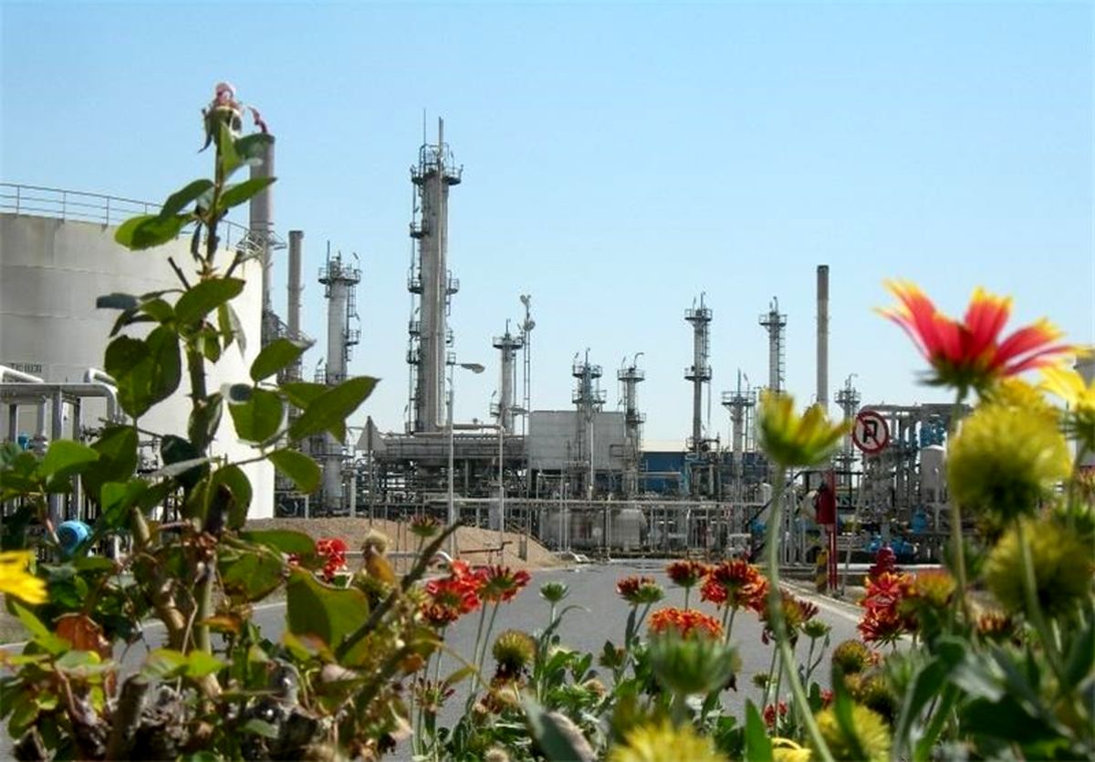 حراج پالایشگاه نفت کرمانشاه متوقف شود
