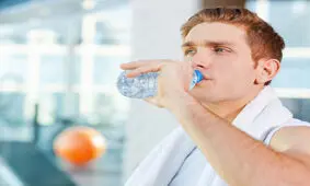 آیا تا به حال به خواص آب فکر کرده اید؟