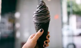 ممنوعیت فروش بستنی زغالی در نیویورک