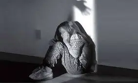 کرایه دختر 11 ساله به مردان هوسباز توسط مادر معتاد!