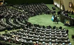 مجلس به سیستم بانکی، گمرک و سازمان مالیاتی مشکوک شد