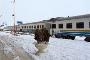 حذف تعدادی از قطار‌های محور تهران - مشهد به دلیل سرما