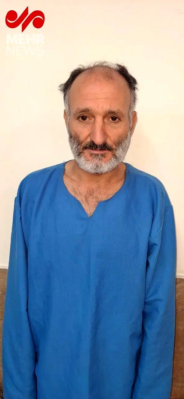 انتشار تصویر بدون پوشش سارق حرفه‌ای داخل خودرو برای شناسایی شکات