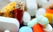 عملیات دستگیری فروشنده قرص‌های لاغری و مکمل‌های دارویی غیرمجاز در تهران/ ویدئو