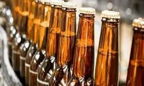 چرا بطری‌ ماءالشعیر سبز یا قهوه‌ای است؟