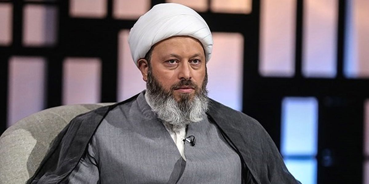 حمله تند سایت محسن رضایی به روحانی نزدیک به قالیباف/  اظهارات قاسمیان برای هل دادن نیروهای نظامی به یک جنگ کنترل نشده با آمریکاست