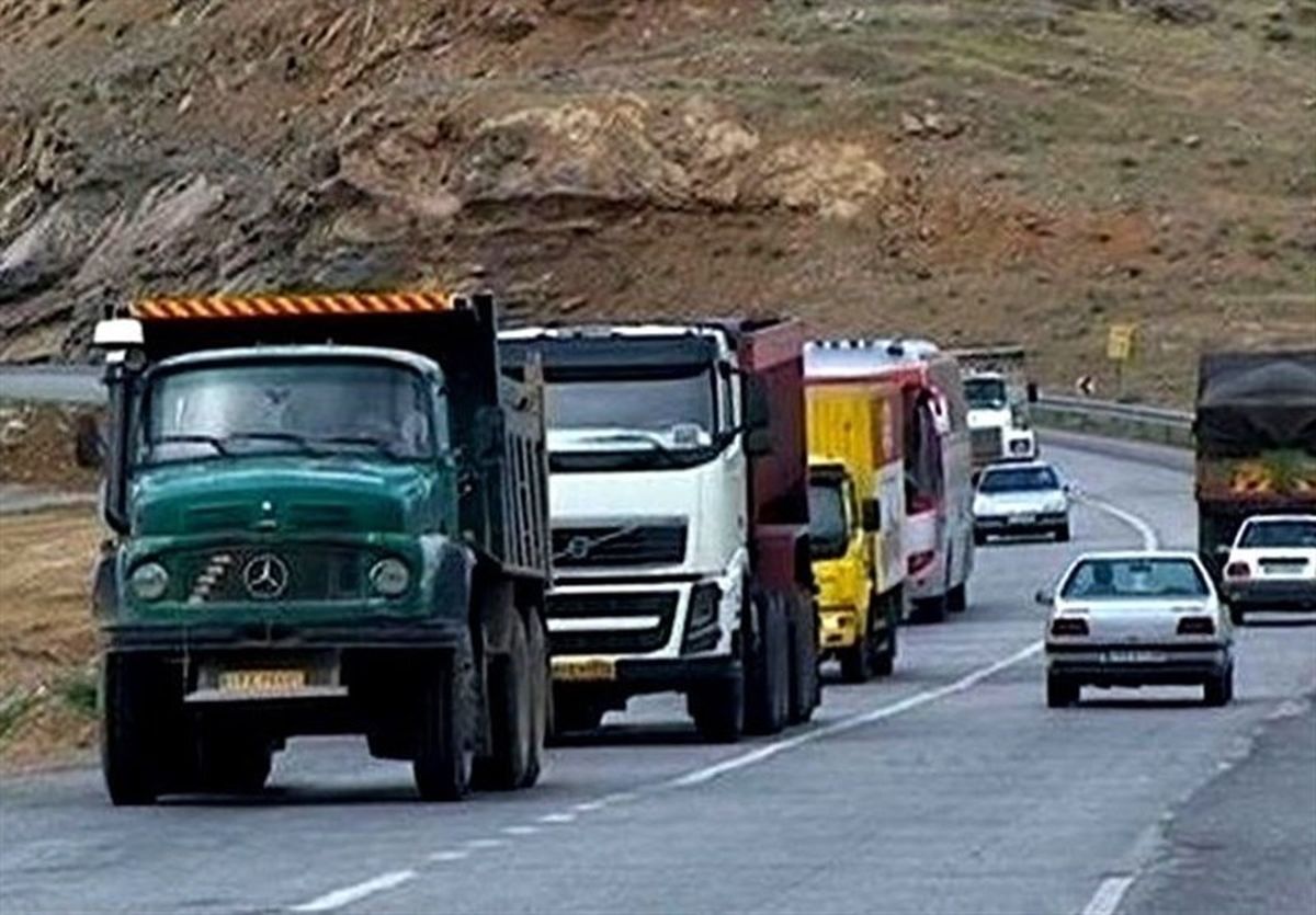 کامیونداران اعتصاب کرده اند یا مشکل سوخت دارند؟/ ویدئو