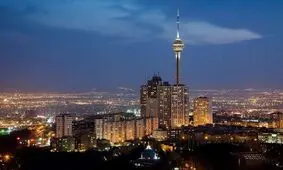 آتش‌سوزی عمدی در محوطه برج میلاد/ تصاویر

