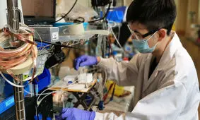 تجزیه دی‌اکسیدکربن و تولید مواد باارزش با کمک نانوکاتالیست

