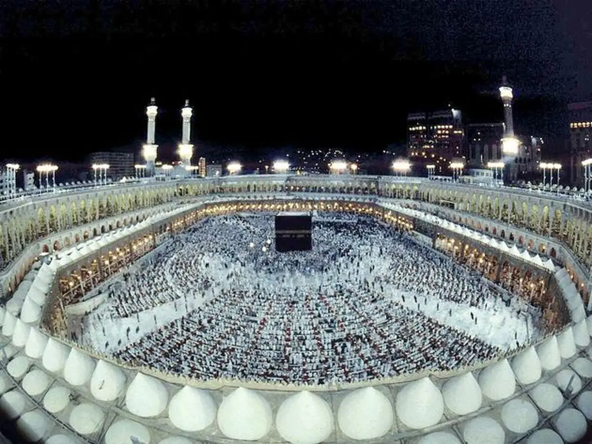 خرید حجاج از بازار عربستان هیچ تبرکی ندارد