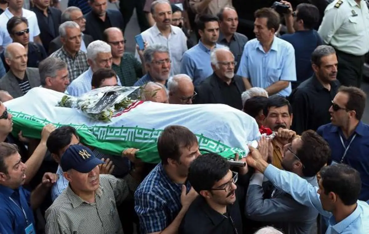 مراسم تشييع پيكر محمد بسته نگار برگزار شد