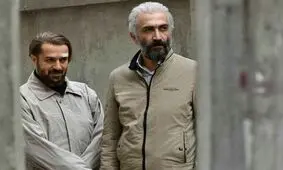 همکاری متفاوت و کمدی بازیگران ماجرای نیمروز/گریم عجیب بیژن بنفشه‌خواه در کاتیوشا
