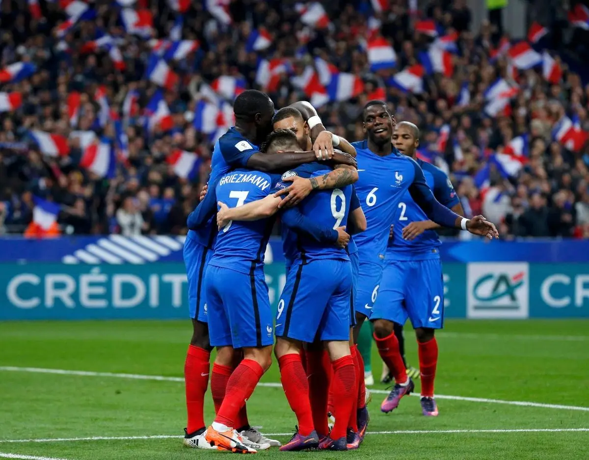 تشکر اعضای تیم ملی فرانسه از رسانه‌ها به خاطر پوشش خبری