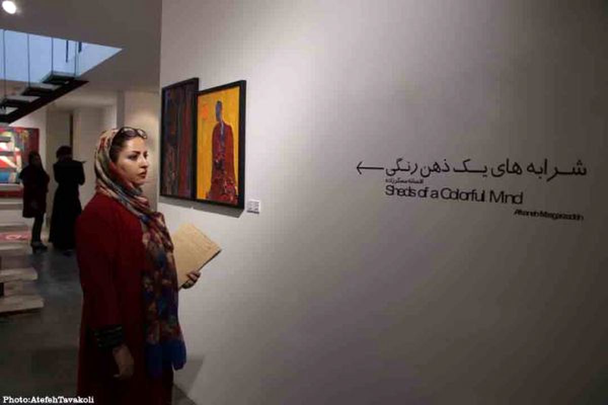 افسانه مسگر زاده: سبکم از احساسات، عواطف درونی ام سرچشمه گرفته است / هیجان گرایی و رنگ اساس سبک جدید اکسپریوفوویسم
