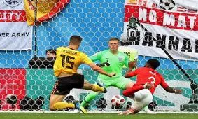 سوختن انگلیس در شعله زرد شیاطین سرخ