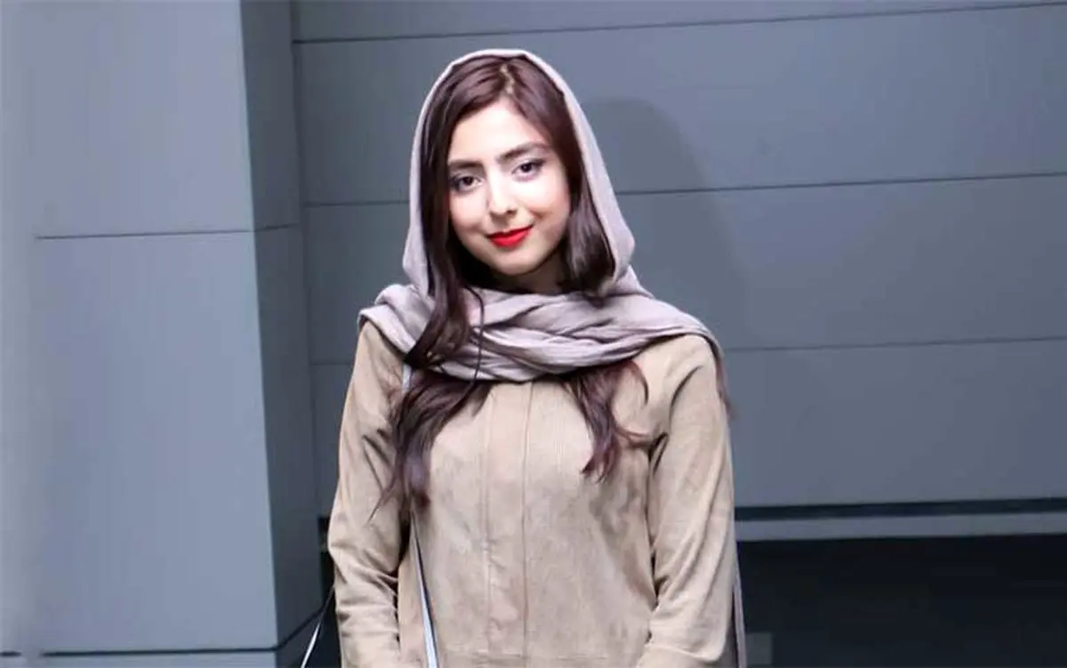 نوه «فردین» با روسری ۲۵ سال پیش!