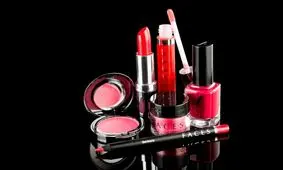 از عمر لوازم آرایشی خبر دارید؟