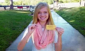 این دختر در پارک یک الماس قیمتی پیدا کرد!