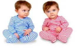 احتمال دو قلو شدن فرزند به چه عواملی بستگی دارد؟