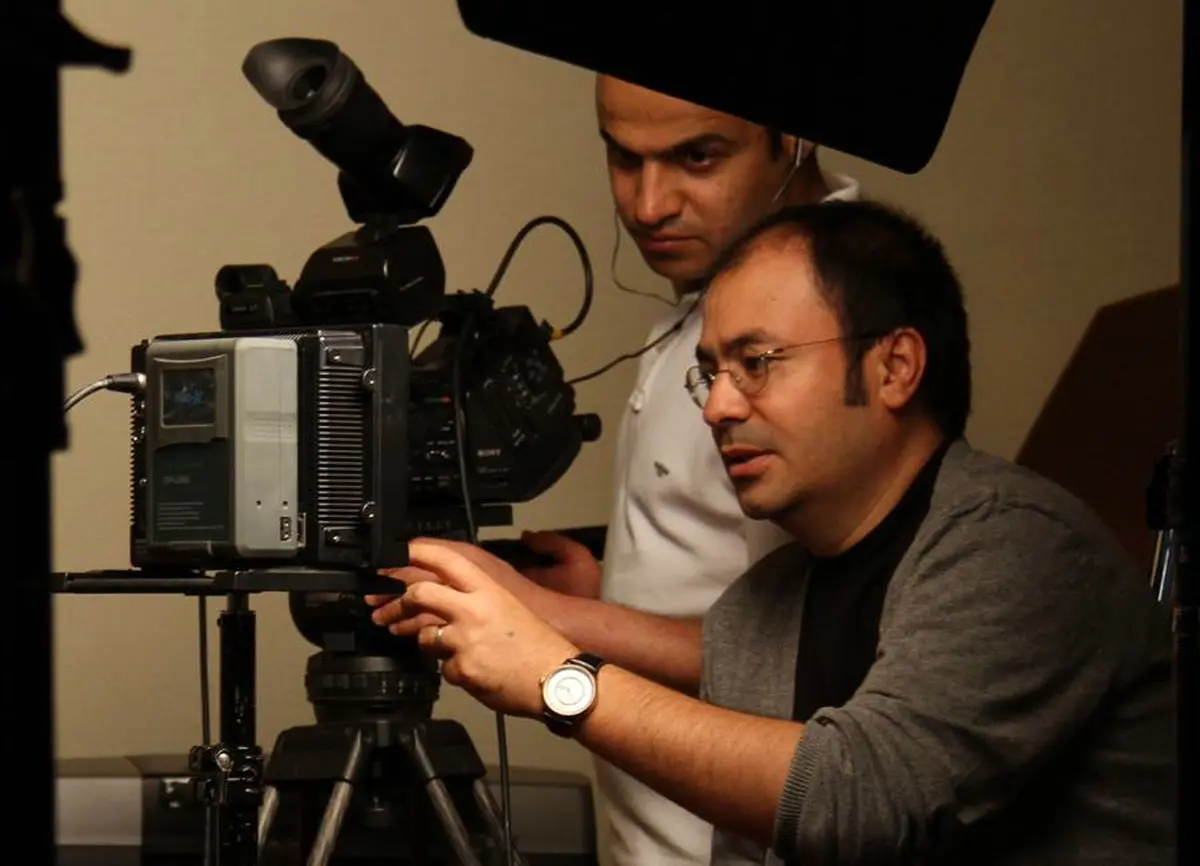 کارگردان «رئیس الوزراء» مستند جدید می‌سازد