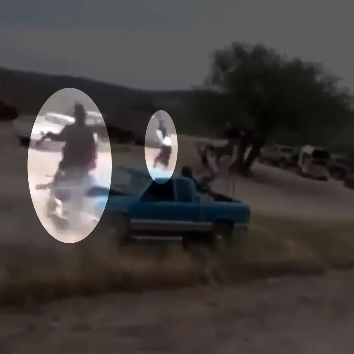 برخورد شدید اسب مسابقه ای با ماشین (فیلم)