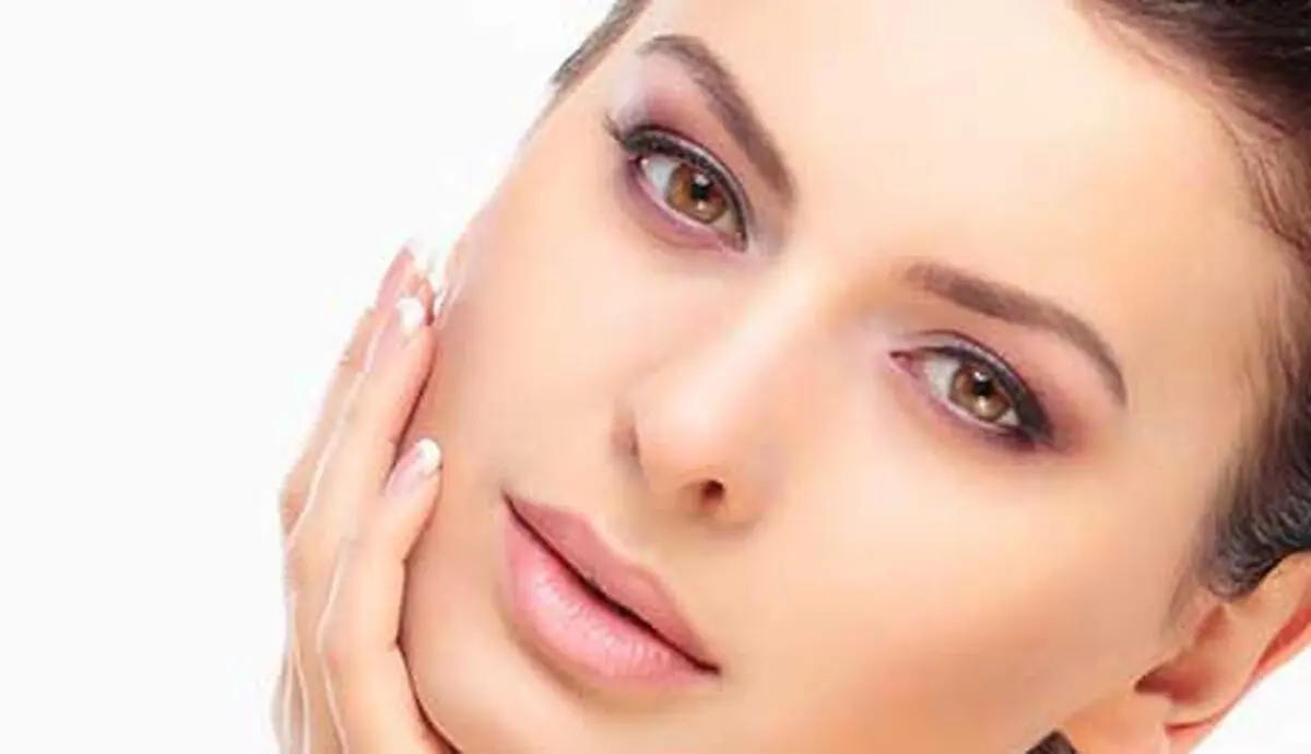 یازده توصیه زنانه برای جوان به نظر رسیدن!