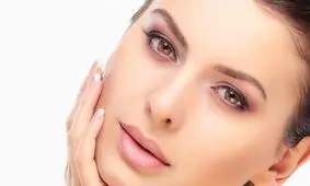 یازده توصیه زنانه برای جوان به نظر رسیدن!