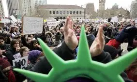 تظاهرات ضدآمریکایی در هلسینکی فنلاند برگزار شد