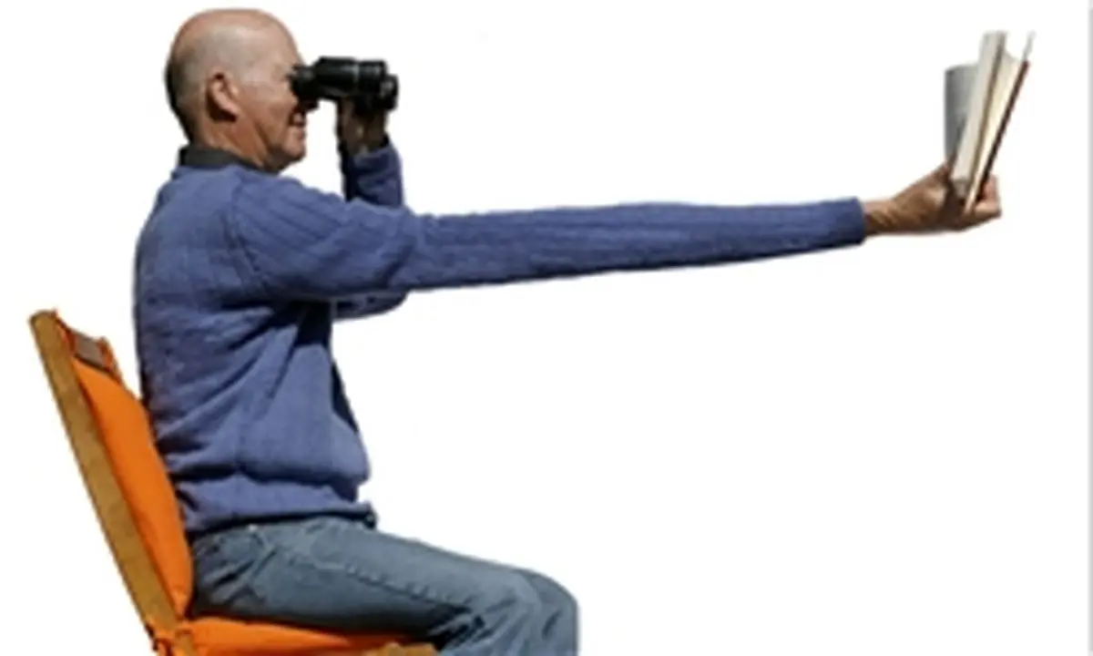 علائم ابتلا به پیرچشمی/ بیماری‌ که از ۴۰ سالگی به سراغتان می‌آید