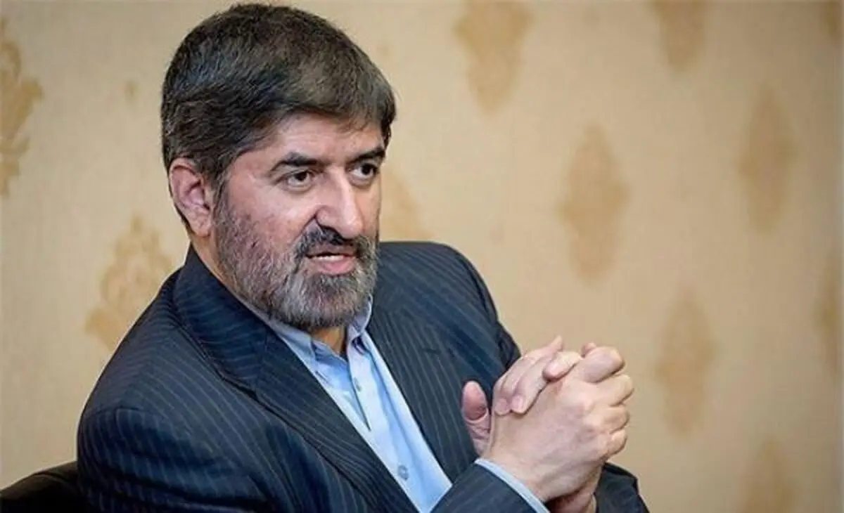 من از پخش تلویزیونی مراسم پایانی جام جهانی انتقاد نکردم