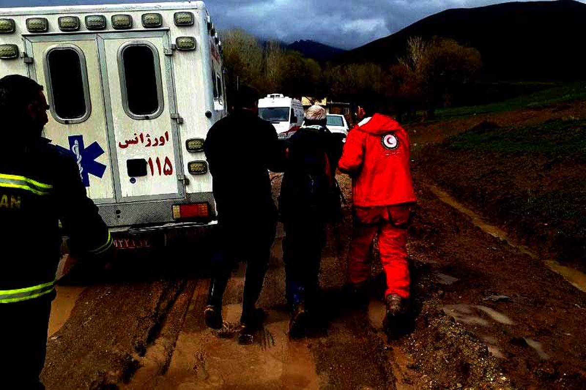 نجات مادر باردار لردگانی در کوه های صعب العبور