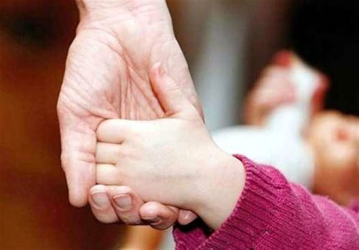 فرزندخواندهها وارث 30 درصد از اموال مادران مجرد